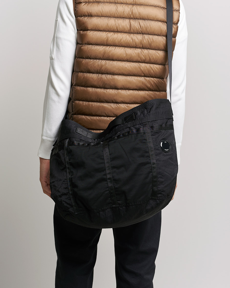 Homme | C.P. Company Nylon B Large Tote Bag Black | C.P. Company | Nylon B Large Tote Bag Black