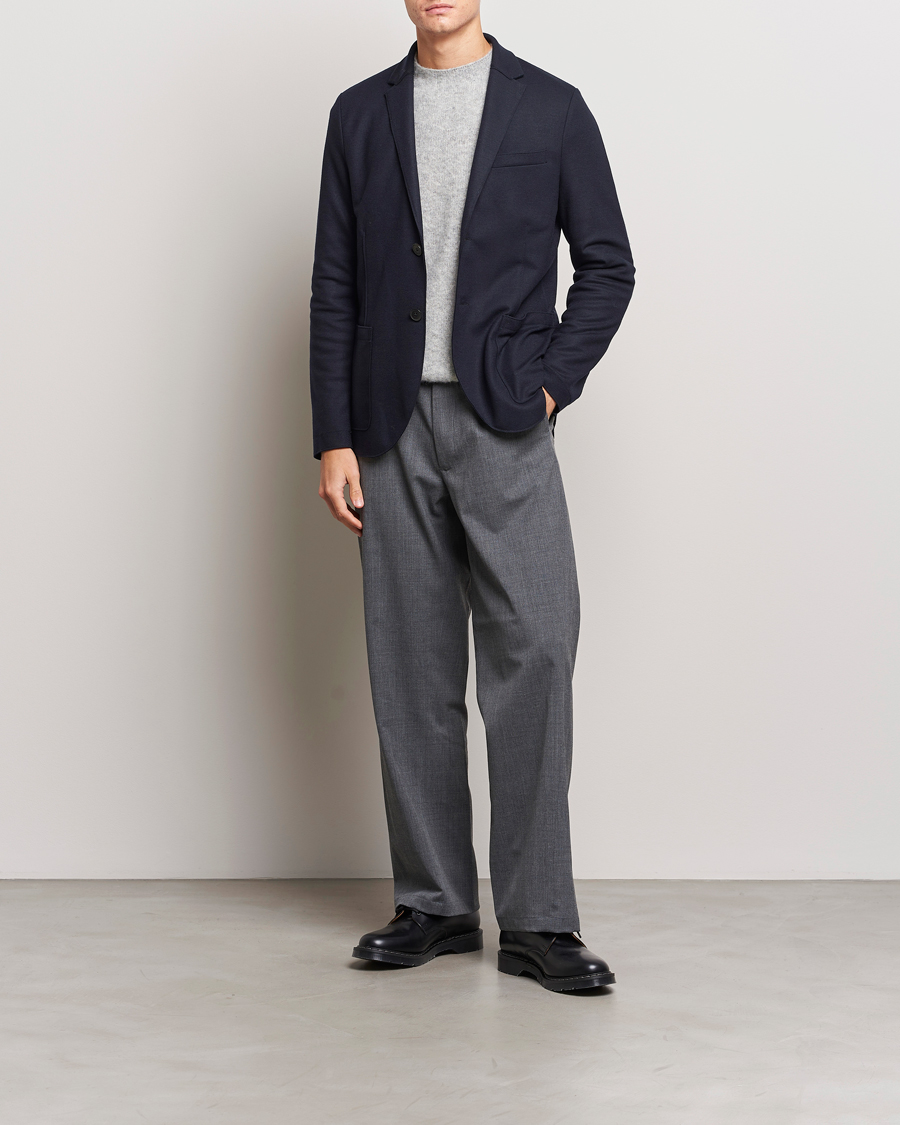 Homme | Blazers | Harris Wharf London | Two Button Vented Superfine Merino Blazer Navy