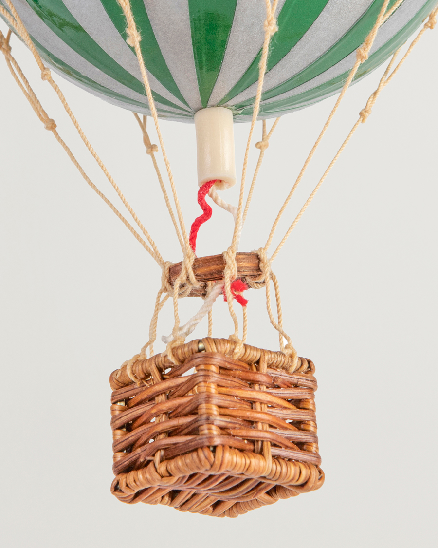 Homme | Authentic Models Floating In The Skies Balloon Silver Green | Authentic Models | Floating In The Skies Balloon Silver Green