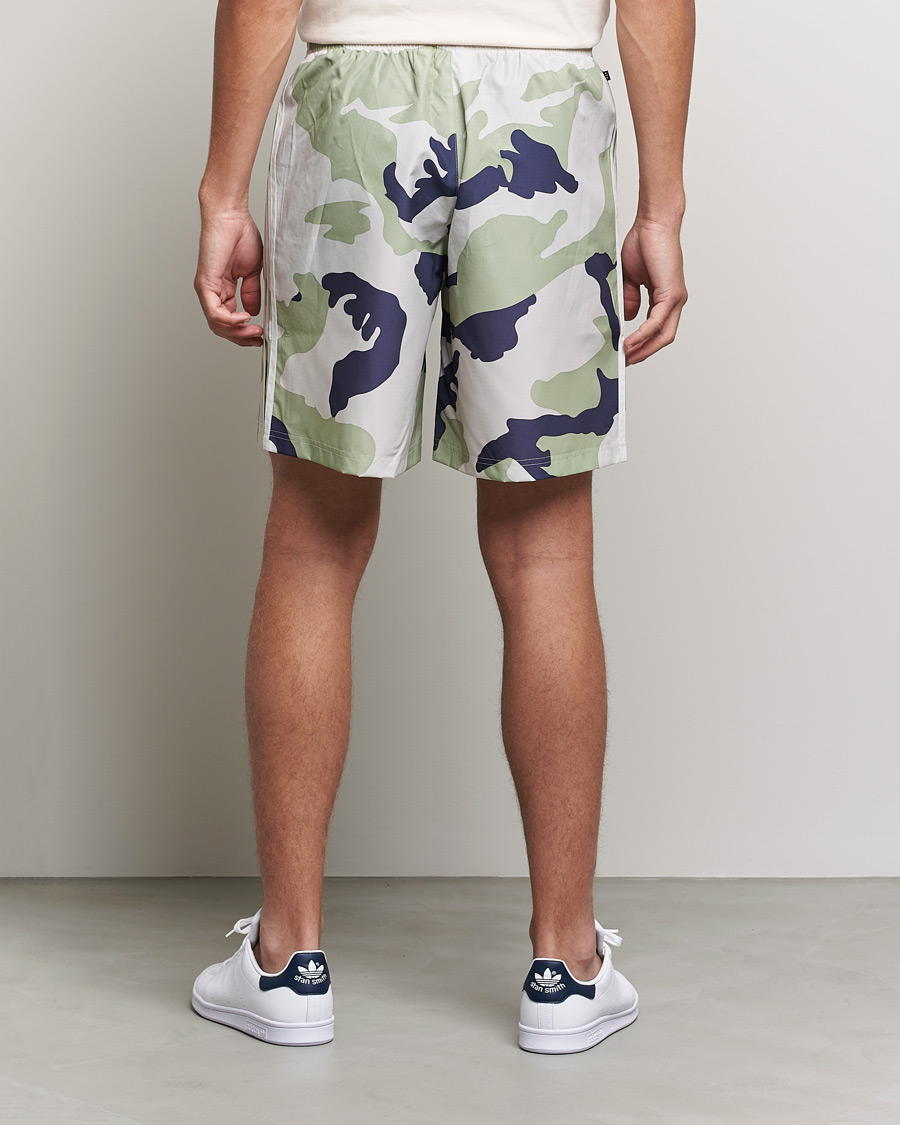 Homme | Shorts | adidas Originals | Camo Shorts Camo