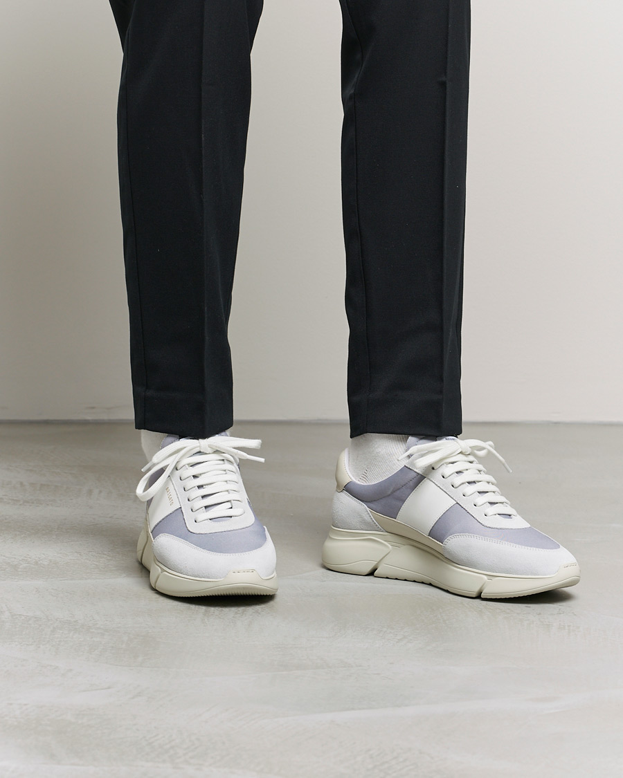 Homme | Axel Arigato Genesis Vintage Running Sneaker Dark Grey/Cremino | Axel Arigato | Genesis Vintage Running Sneaker Dark Grey/Cremino