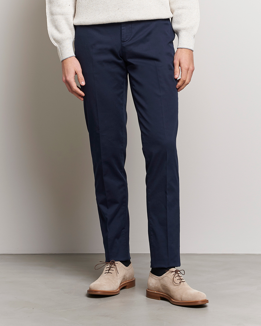 Homme | Sections | Brunello Cucinelli | Slim Fit Chinos Navy