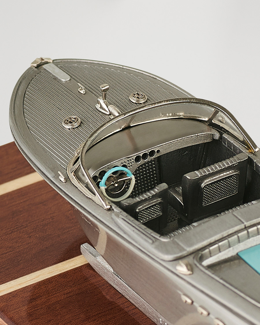 Homme | Idées de cadeaux de Noël | Authentic Models | Riva Metal Aquarama Boat Silver