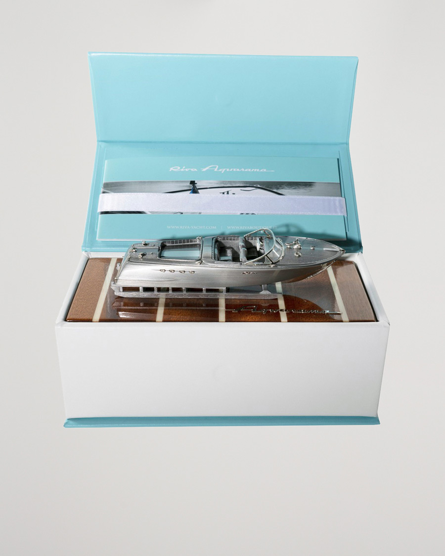 Homme | Idées de cadeaux de Noël | Authentic Models | Riva Metal Aquarama Boat Silver