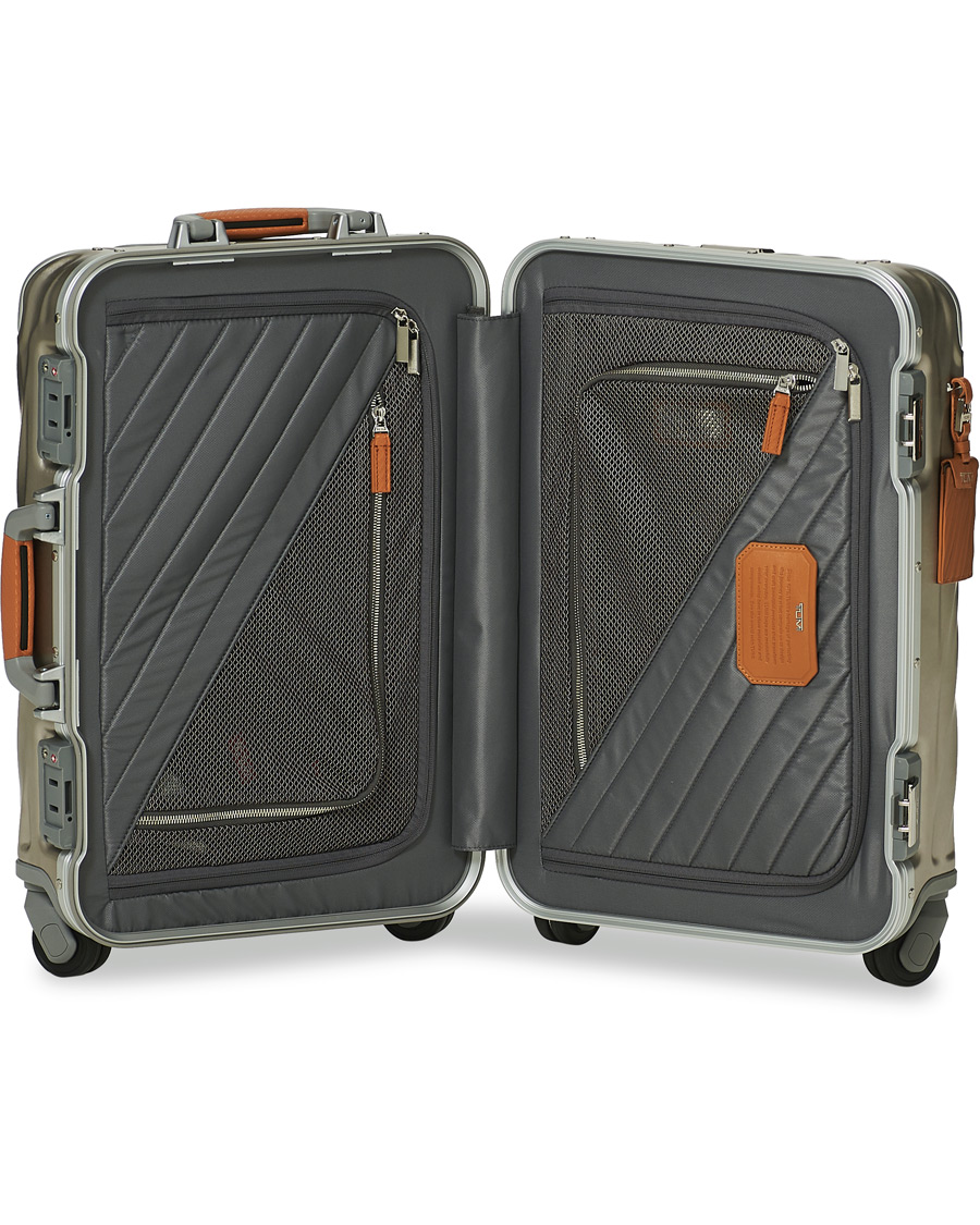 Homme | TUMI International Carry-on TitaniumTrolley Titanium | TUMI | International Carry-on TitaniumTrolley Titanium