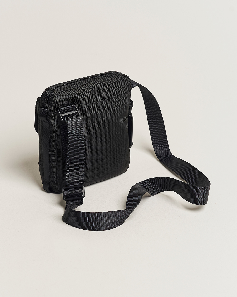 Homme | TUMI Alpha Bravo Junior Crossbody Black | TUMI | Alpha Bravo Junior Crossbody Black