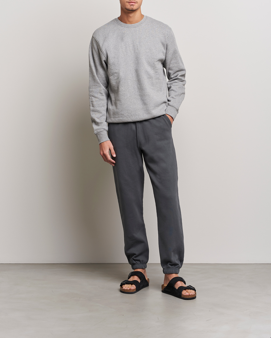 Homme | Pantalons | Colorful Standard | Classic Organic Sweatpants Lava Grey