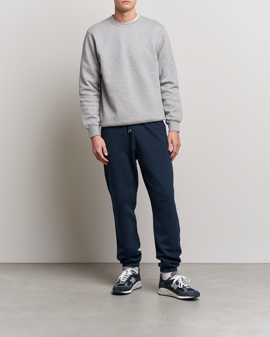Homme | Pantalons | Colorful Standard | Classic Organic Sweatpants Navy Blue