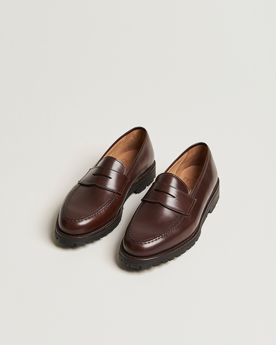 Homme | Crockett & Jones x Tärnsjö Garveri Boston Vibram Cleated Sole Dk Brown Calf | Crockett & Jones x Tärnsjö Garveri | Boston Vibram Cleated Sole Dk Brown Calf