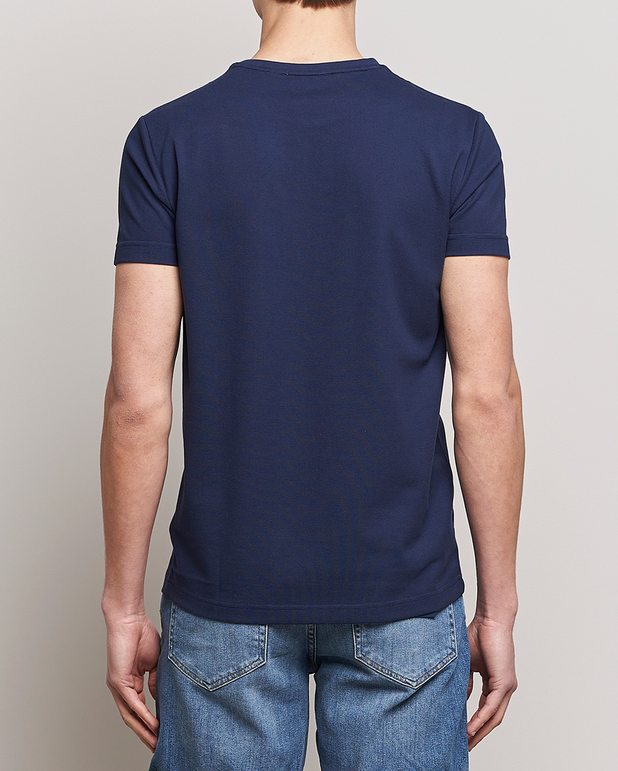 Homme | T-shirts | GANT | Cotton Pique Crew Neck T-Shirt Evening Blue
