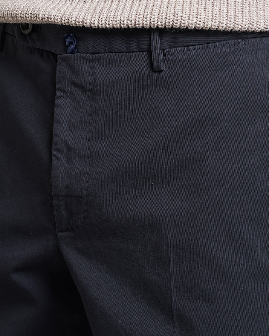 Homme | Pantalons | Incotex | Regular Fit Comfort Chinos Navy