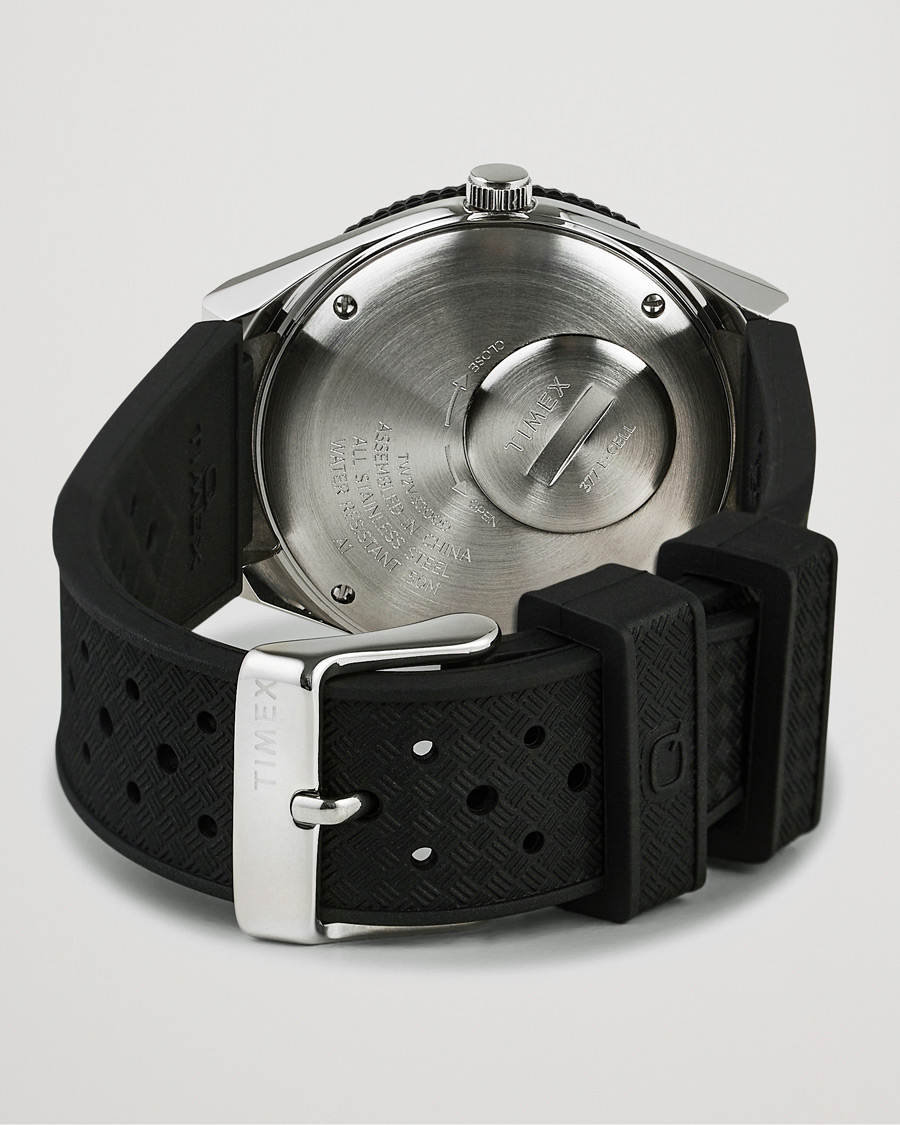Homme | Timex Q Diver 38mm Rubber Strap Black | Timex | Q Diver 38mm Rubber Strap Black
