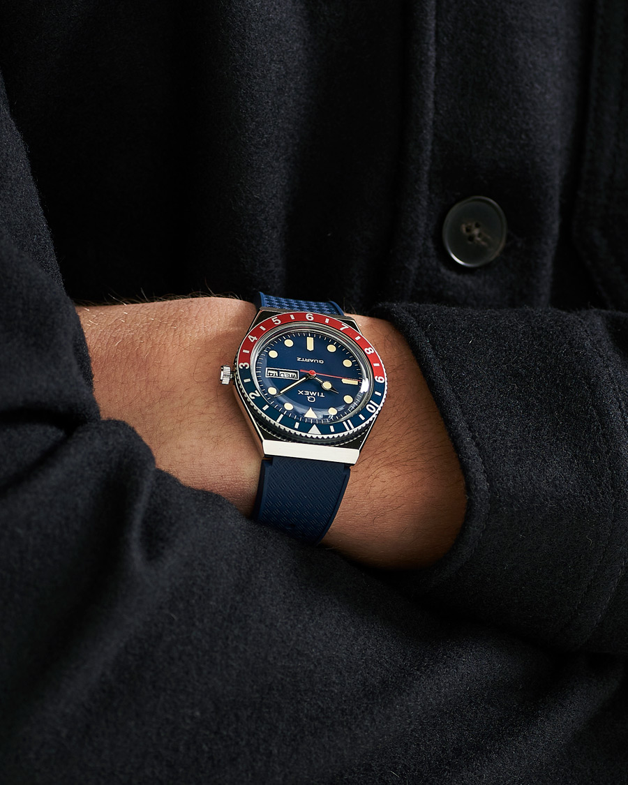 Homme |  |  | Timex Q Diver 38mm Rubber Strap Blue/Red