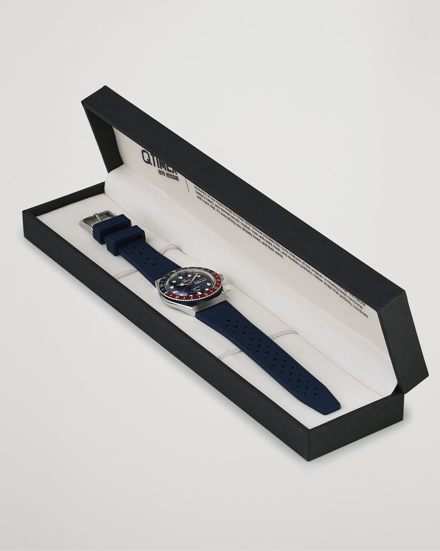 Homme | Timex Q Diver 38mm Rubber Strap Blue/Red | Timex | Q Diver 38mm Rubber Strap Blue/Red