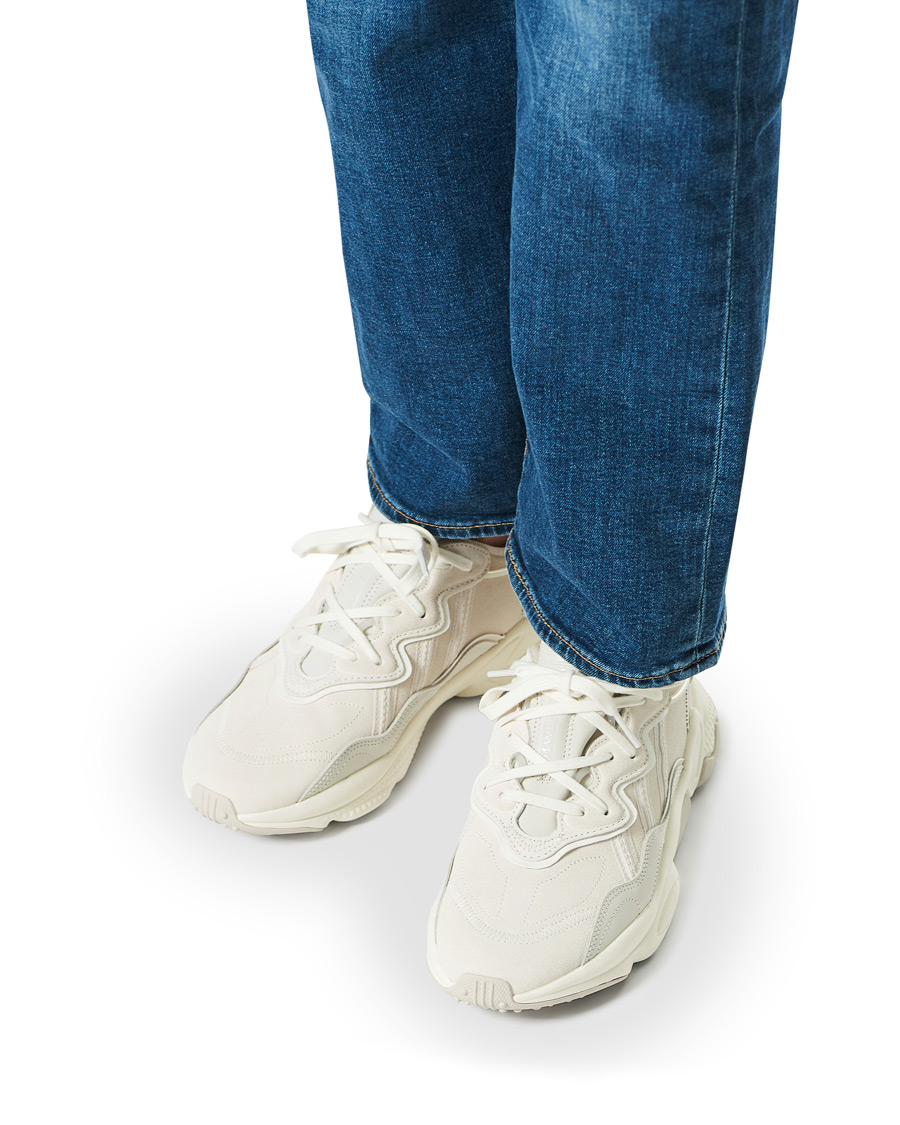 Homme | adidas Originals Ozweego Offwhite | adidas Originals | Ozweego Offwhite