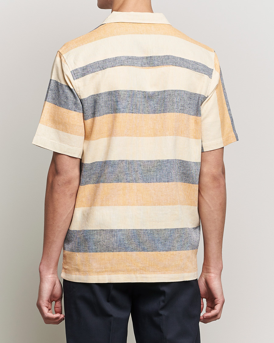 Homme | Chemises | Lyle & Scott | Artisinal Resort Short Sleeve Shirt Gold Haze