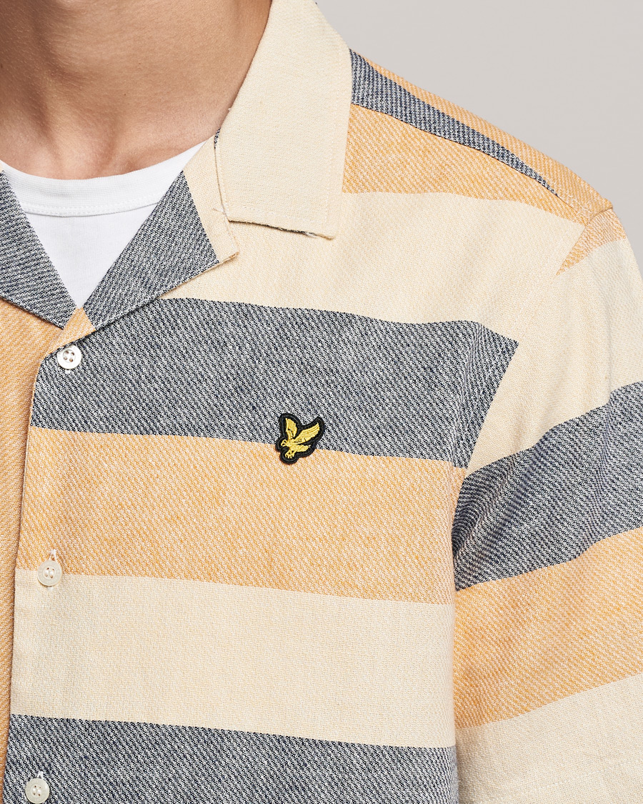 Homme | Chemises | Lyle & Scott | Artisinal Resort Short Sleeve Shirt Gold Haze