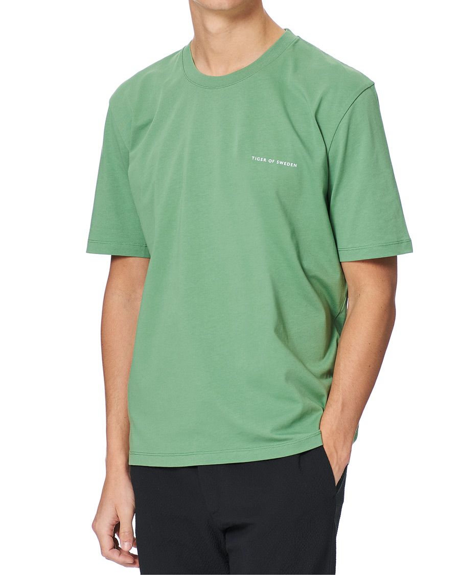 Homme | T-shirts | Tiger of Sweden | Pro T-shirt Shale Green