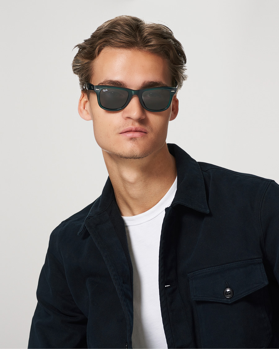 Homme | Ray-Ban Original Wayfarer Sunglasses Green | Ray-Ban | Original Wayfarer Sunglasses Green