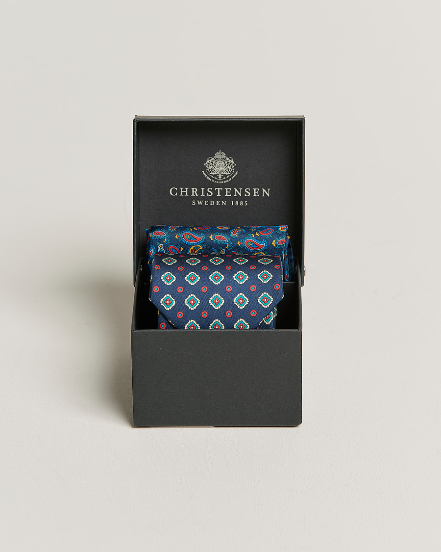 Homme | Amanda Christensen Box Set Silk 8cm Tie and Twill Pocket Square Navy | Amanda Christensen | Box Set Silk 8cm Tie and Twill Pocket Square Navy