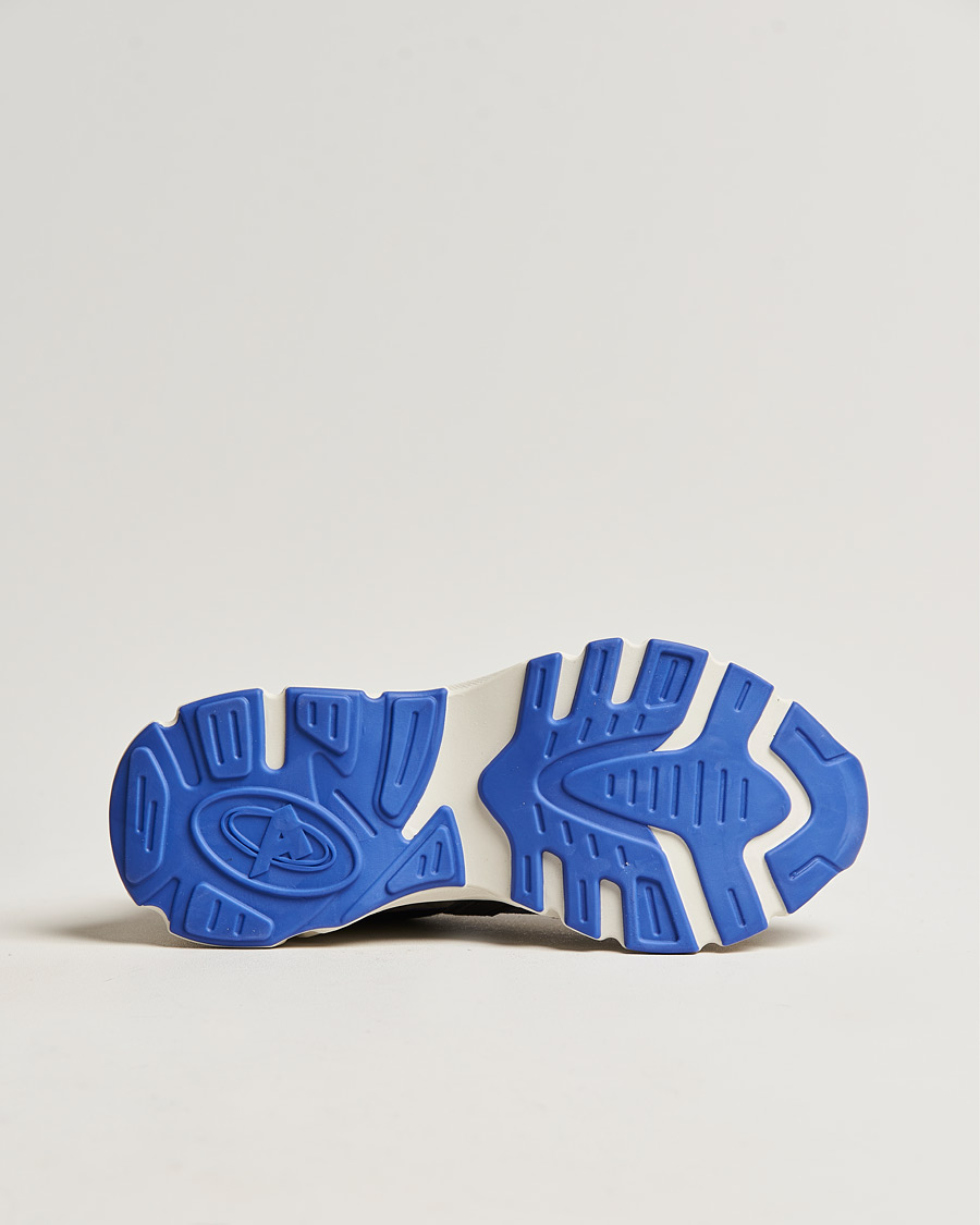 Homme | Axel Arigato Marathon R-trail Black/Blue | Axel Arigato | Marathon R-trail Black/Blue