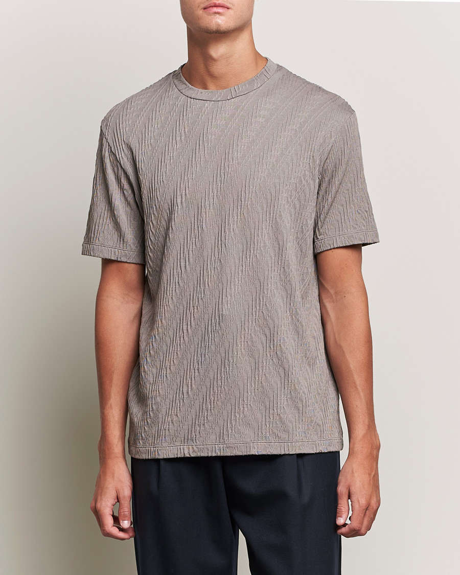 Homme | T-shirts | Giorgio Armani | Cashmere Blend Chevron T-Shirt Beige