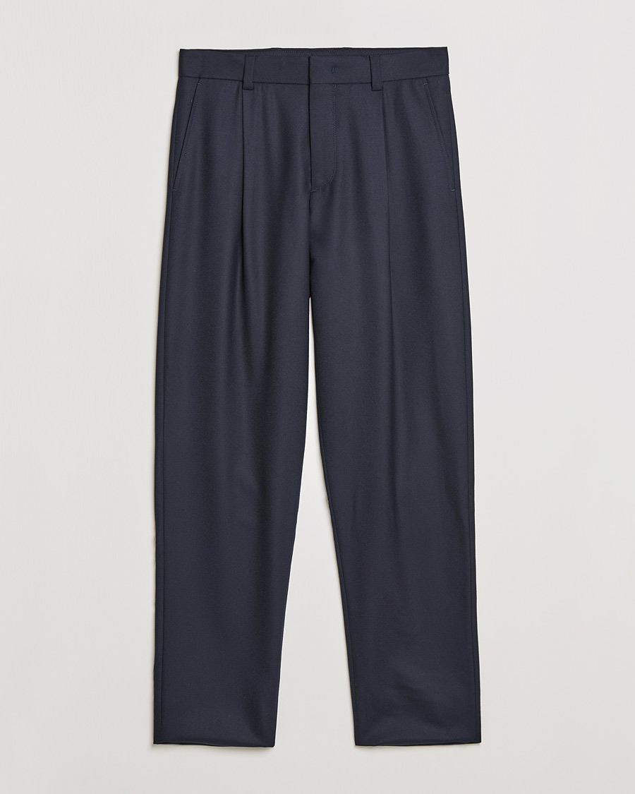 Homme | Pantalons | Giorgio Armani | Tapered Pleated Flannel Trousers Navy