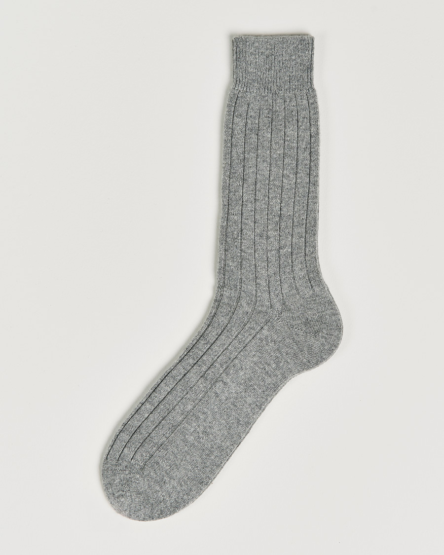 Homme | Sous-Vêtements Et Chaussettes | Bresciani | Pure Cashmere Ribbed Socks Light Grey