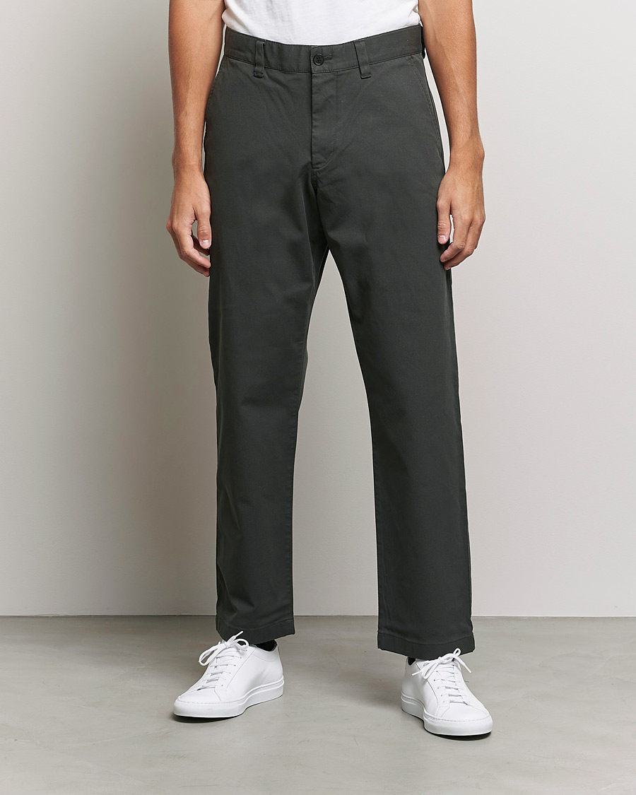 Homme | Pantalons | NN07 | Alex Straight Fit Cotton Chinos Dark Army