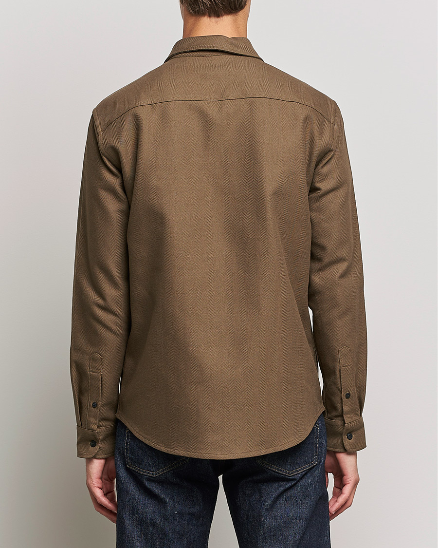 Homme | Chemises | Tiger of Sweden | Noel P Herringbone Shirt Olive Extreme