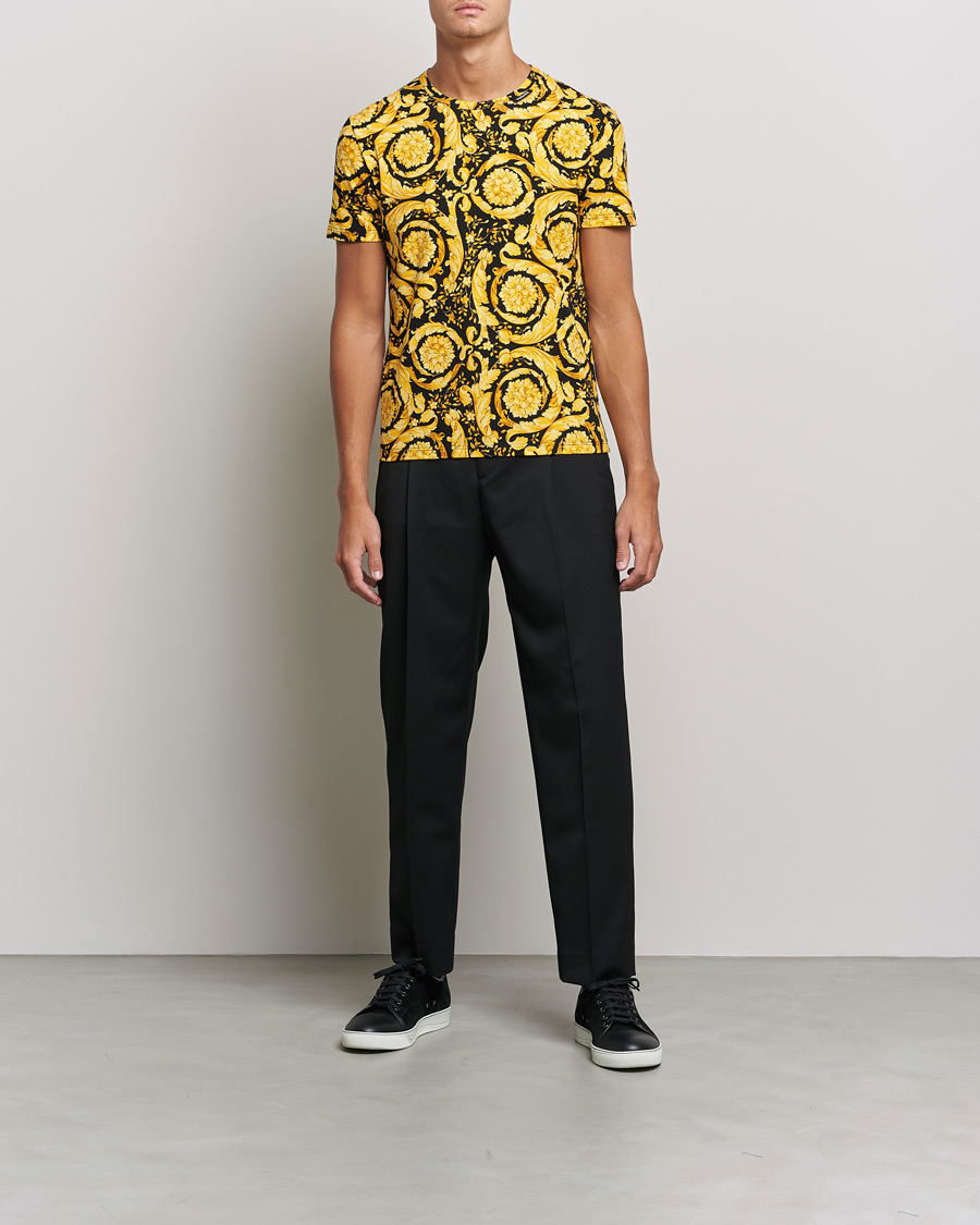 Homme | T-shirts | Versace | Barocco Print Tee Black/Gold