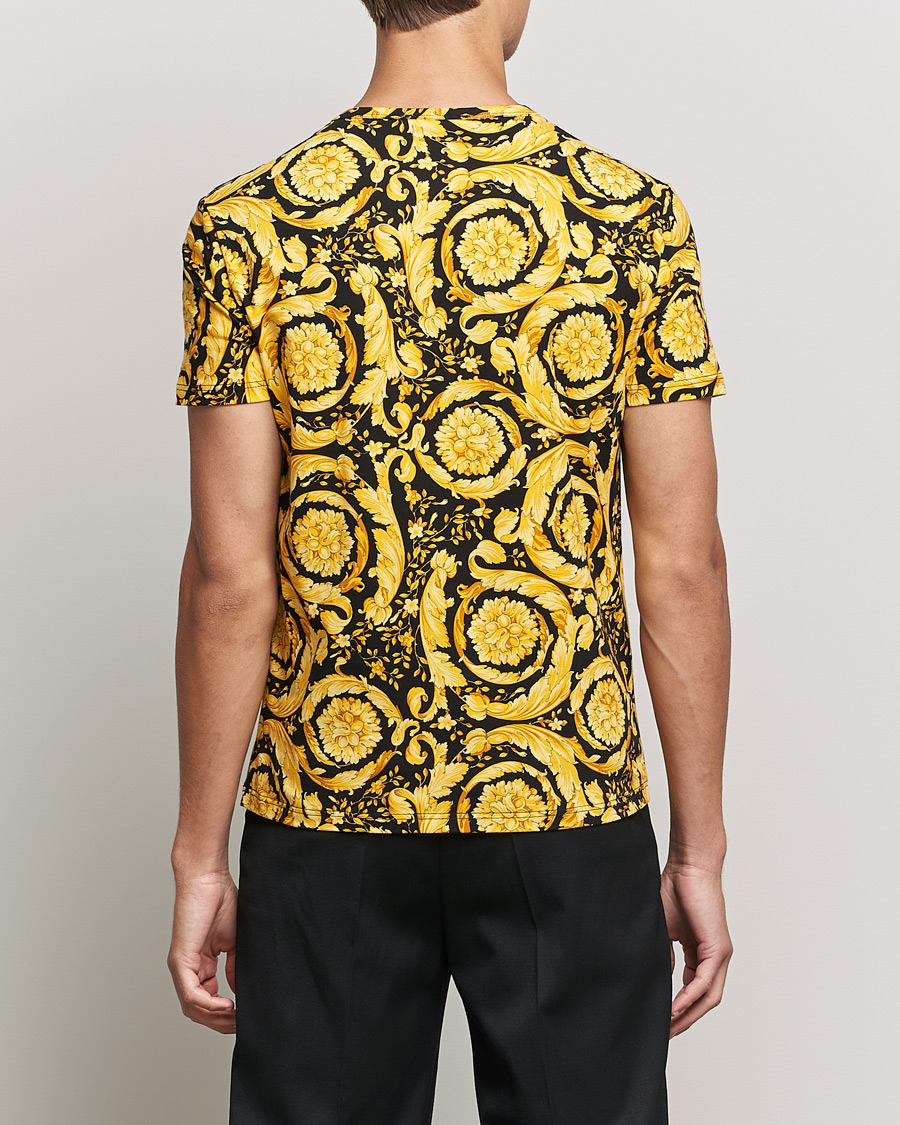 Homme | T-shirts | Versace | Barocco Print Tee Black/Gold