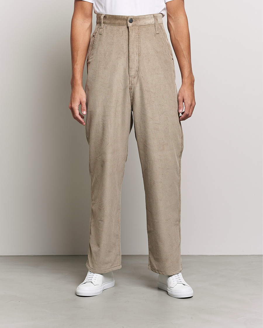 Homme | Pantalons | AMI | Alex Corduroy Trousers Beige