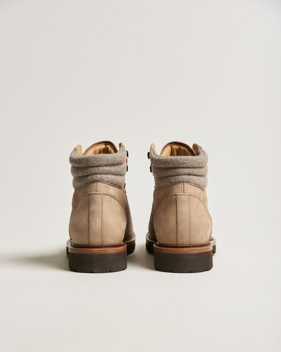 Homme | Brunello Cucinelli Hiking Boot Stone Suede | Brunello Cucinelli | Hiking Boot Stone Suede