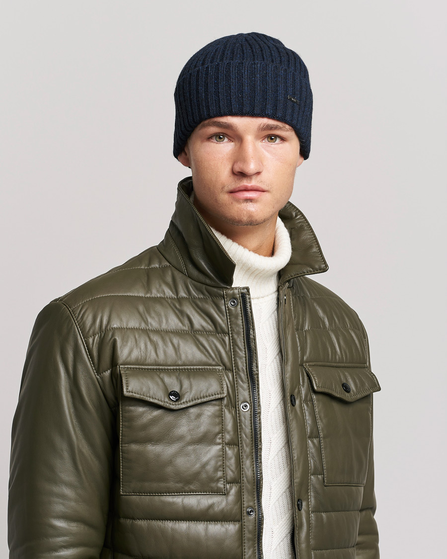 Homme | Lino Cable Knitted Beanie Dark Blue | BOSS BLACK | Lino Cable Knitted Beanie Dark Blue