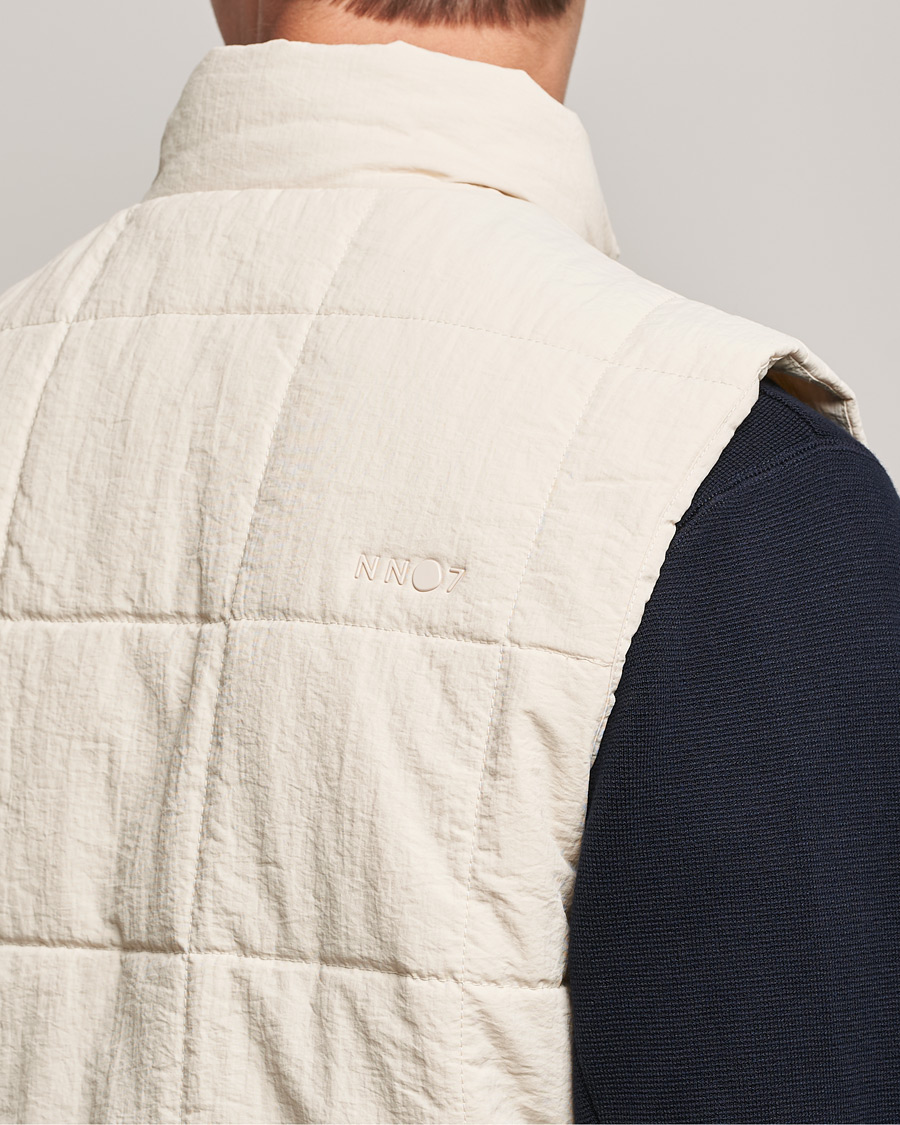 Homme | Gilets | NN07 | Verve Primaloft Vest Ecru