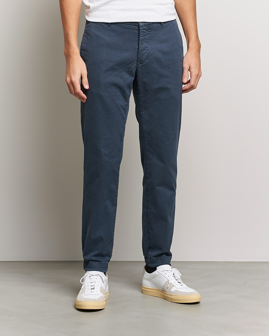 Homme | Pantalons | Incotex | Slim Fit Satin Drawstring Joggers Navy
