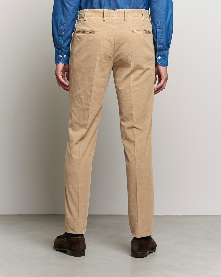 Homme | Pantalons | Incotex | Slim Fit Soft Corduroy Trousers Beige