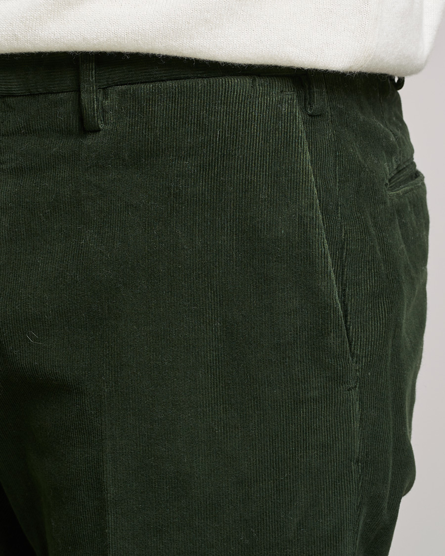 Homme | Pantalons | Incotex | Slim Fit Soft Corduroy Trousers Forest Green