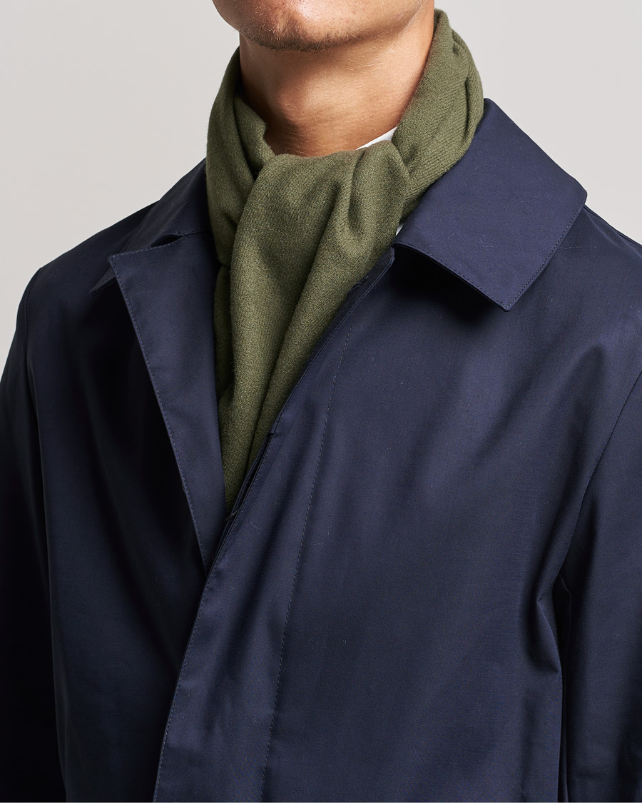 Homme | GANT Solid Wool Scarf Hunter Green | GANT | Solid Wool Scarf Hunter Green