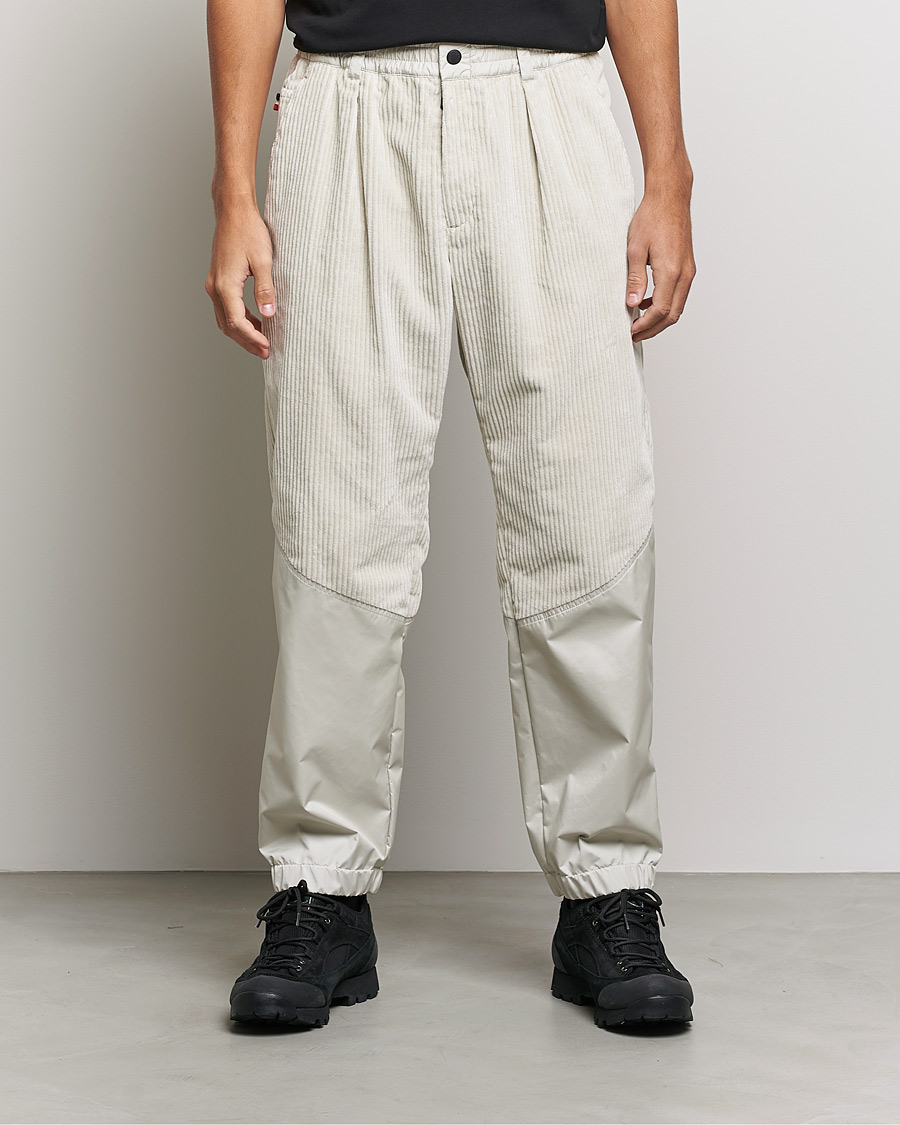 Homme | Pantalons | Moncler Grenoble | Stretch Corduroy Pants Off White