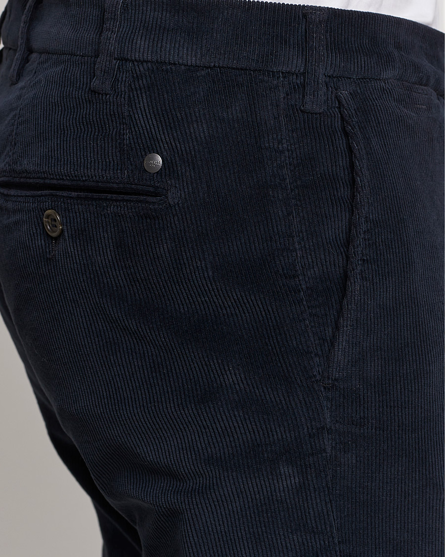 Homme | Pantalons | Canali | Slim Fit Corduroy Trousers Navy