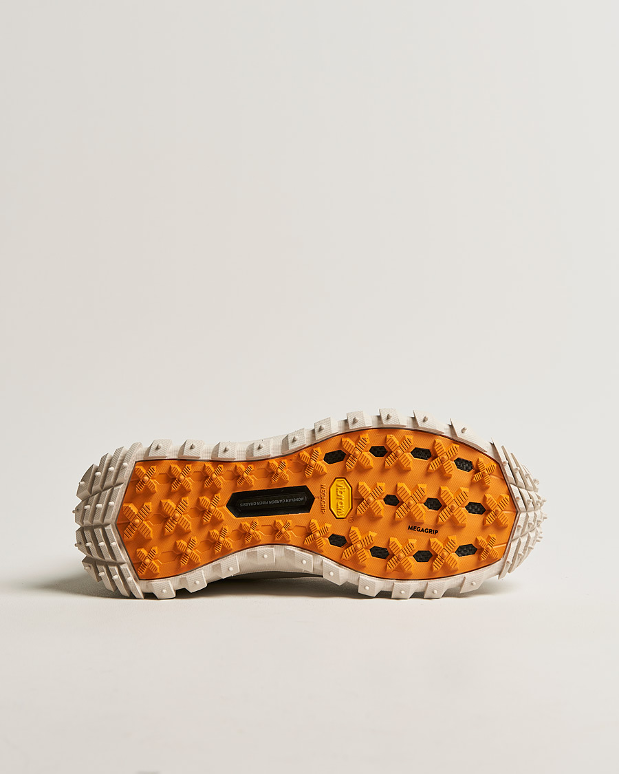 Homme | Moncler Trailgrip GTX Sneakers Beige | Moncler | Trailgrip GTX Sneakers Beige