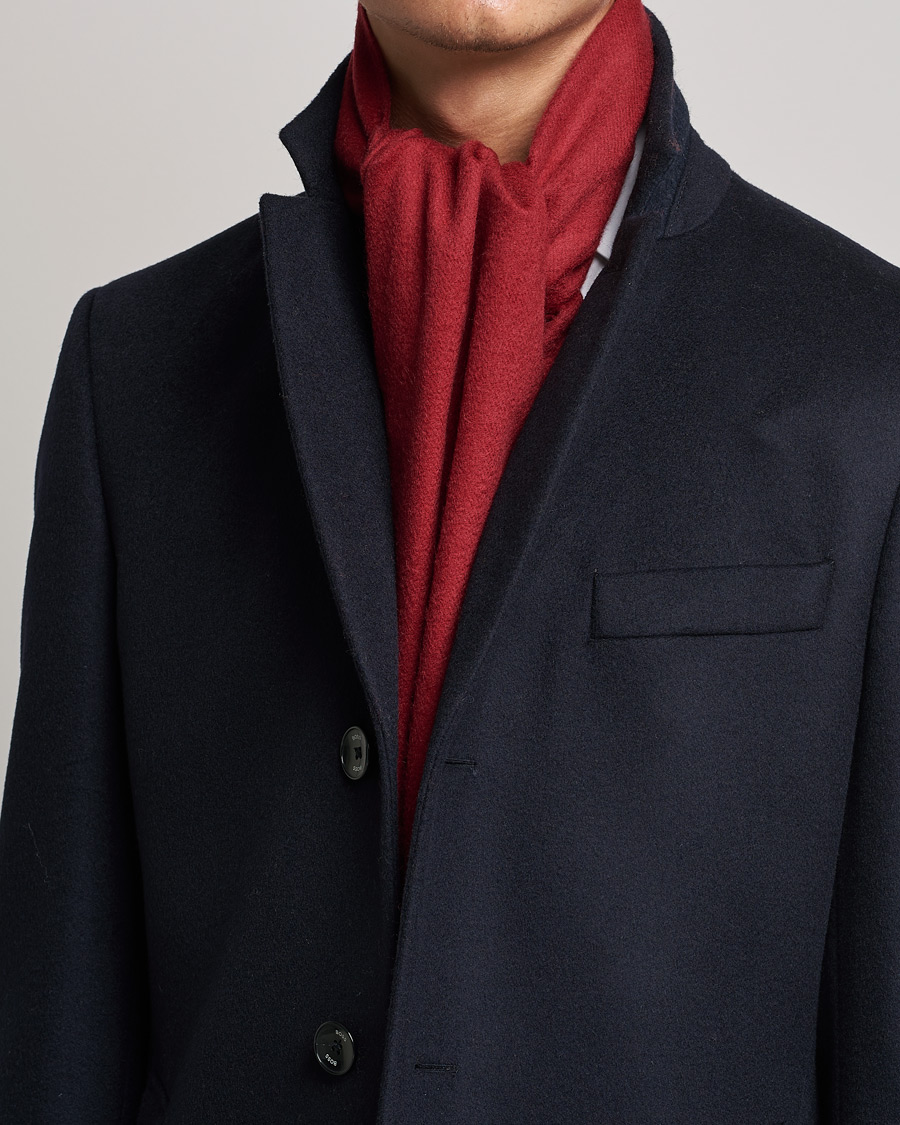 Homme | Johnstons of Elgin Cashmere Scarf Wine | Johnstons of Elgin | Cashmere Scarf Wine