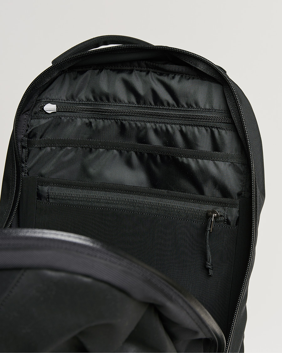 Homme | Arc'teryx Arro 22L Backpack Black | Arc'teryx | Arro 22L Backpack Black