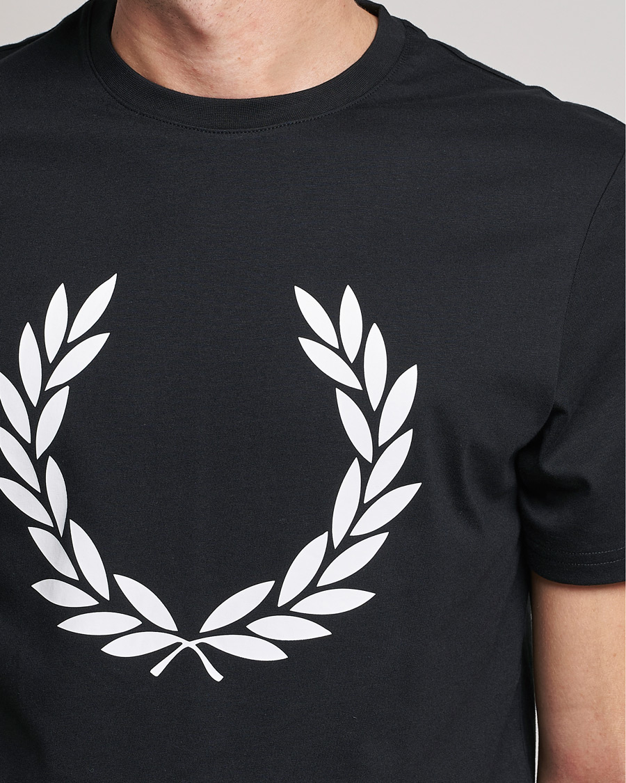 Homme | T-shirts | Fred Perry | Laurel Wreath T-Shirt Black