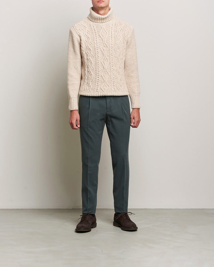 Homme | Pantalons | PT01 | Slim Fit Pleated Cotton Stretch Chinos Dark Grey