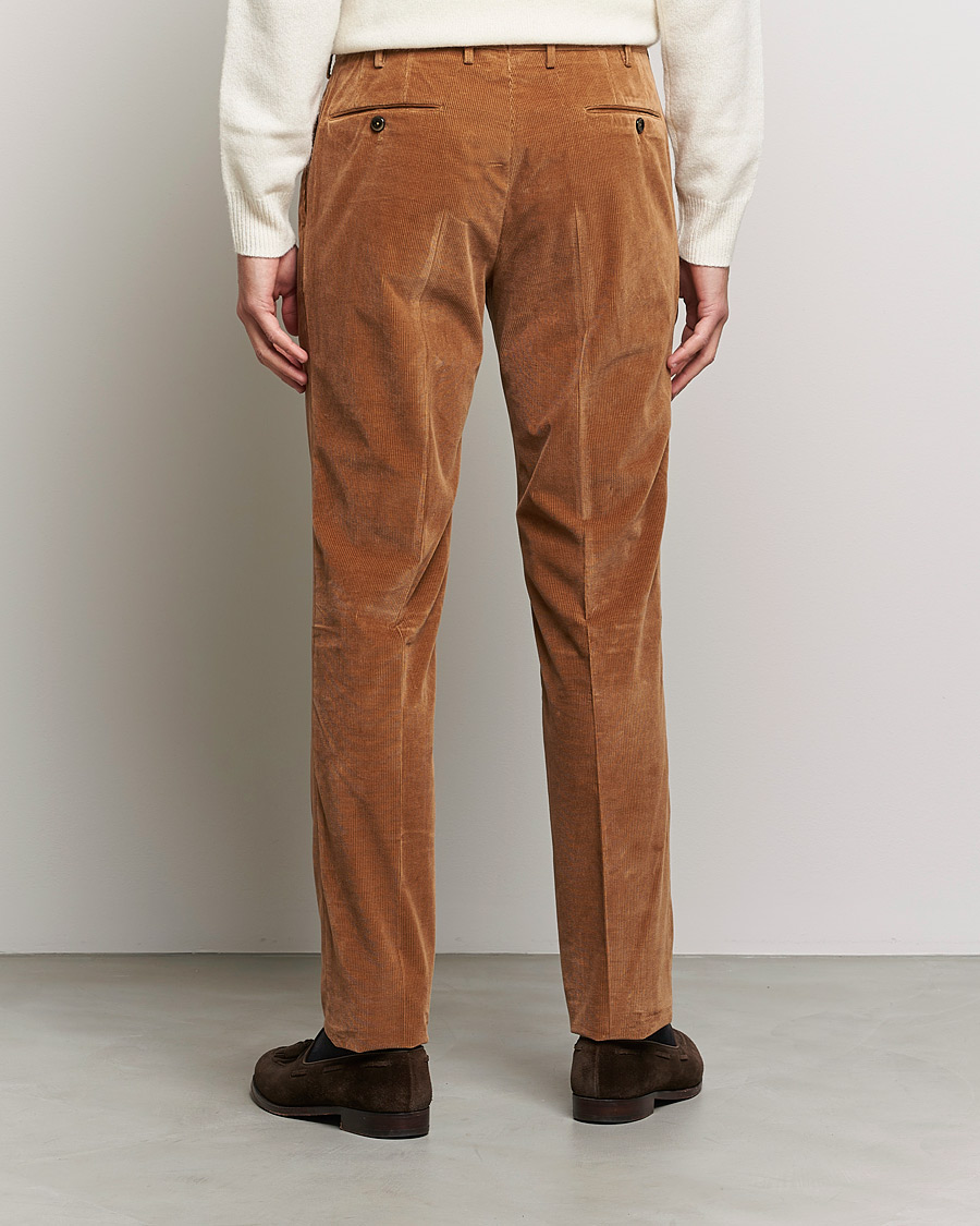 Homme | Pantalons | PT01 | Slim Fit Pleated Corduroy Trousers Caramel