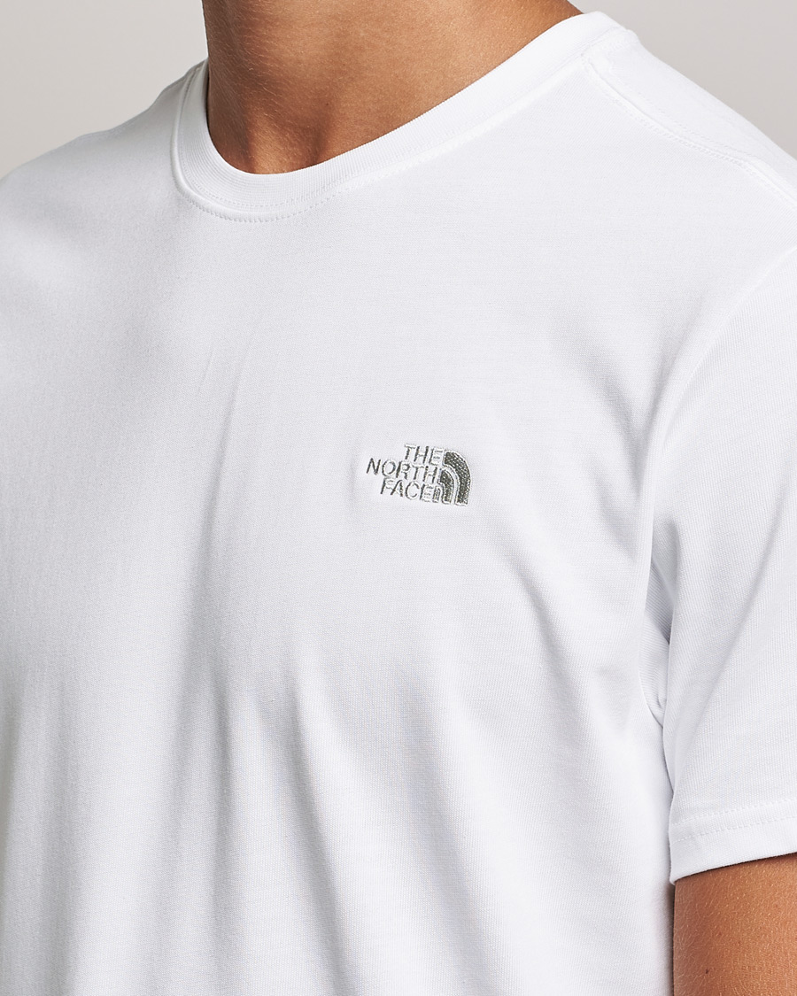 Homme | T-shirts | The North Face | Premium Simple Logo Tee White