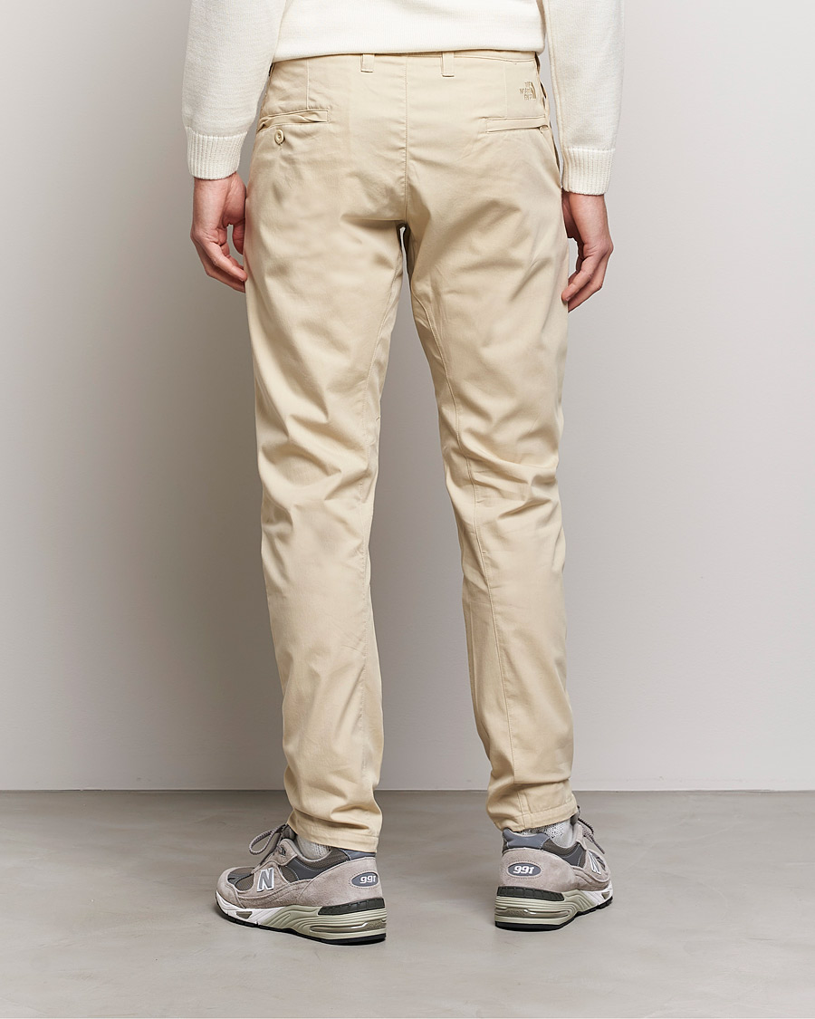 Homme | Pantalons | The North Face | Tapered Heritage Chinos Gravel
